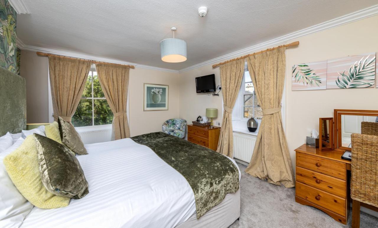 Alston House Hotel Buitenkant foto